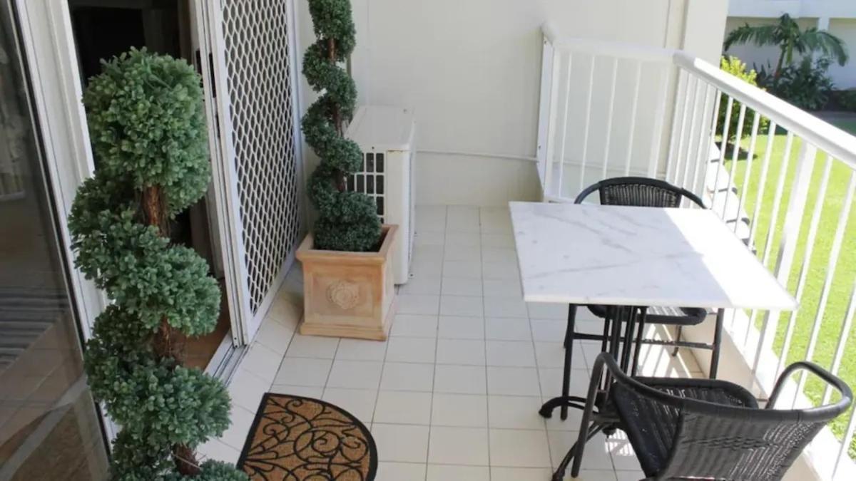 Paradise Grove Holiday Apartments Гоулд Коуст Екстериор снимка